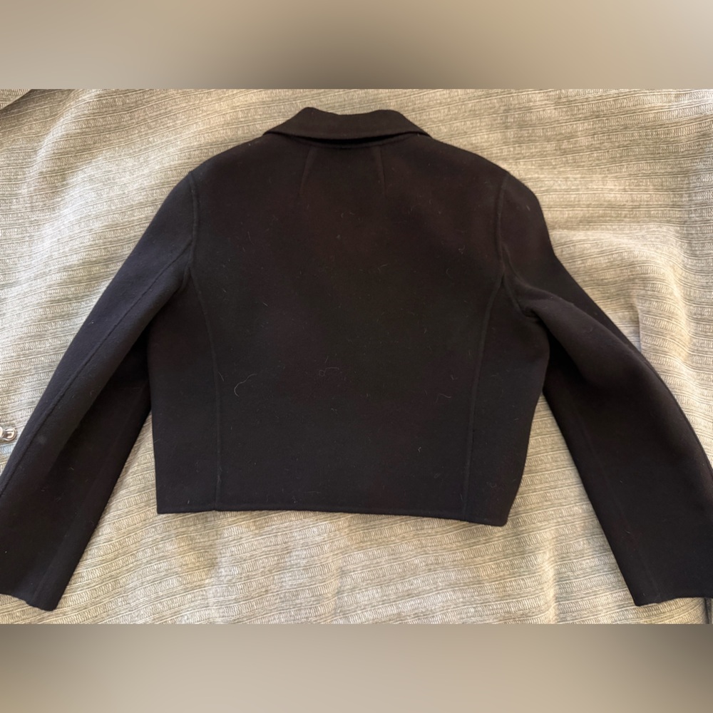 Theory Wool-Cashmere Crop Blazer - Picture 4 of 4